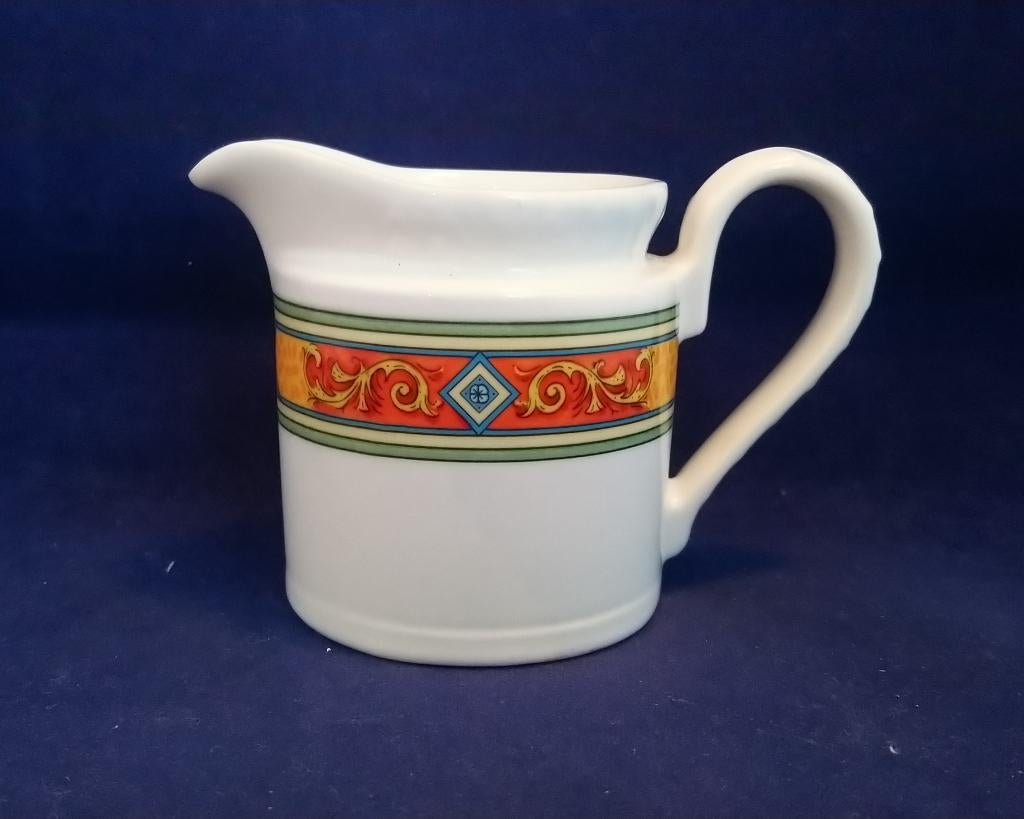 Villeroy & Boch Vavro Millenia - klein melkkannetje, Overige typen, Ophalen of Verzenden, Zo goed als nieuw, Overige stijlen