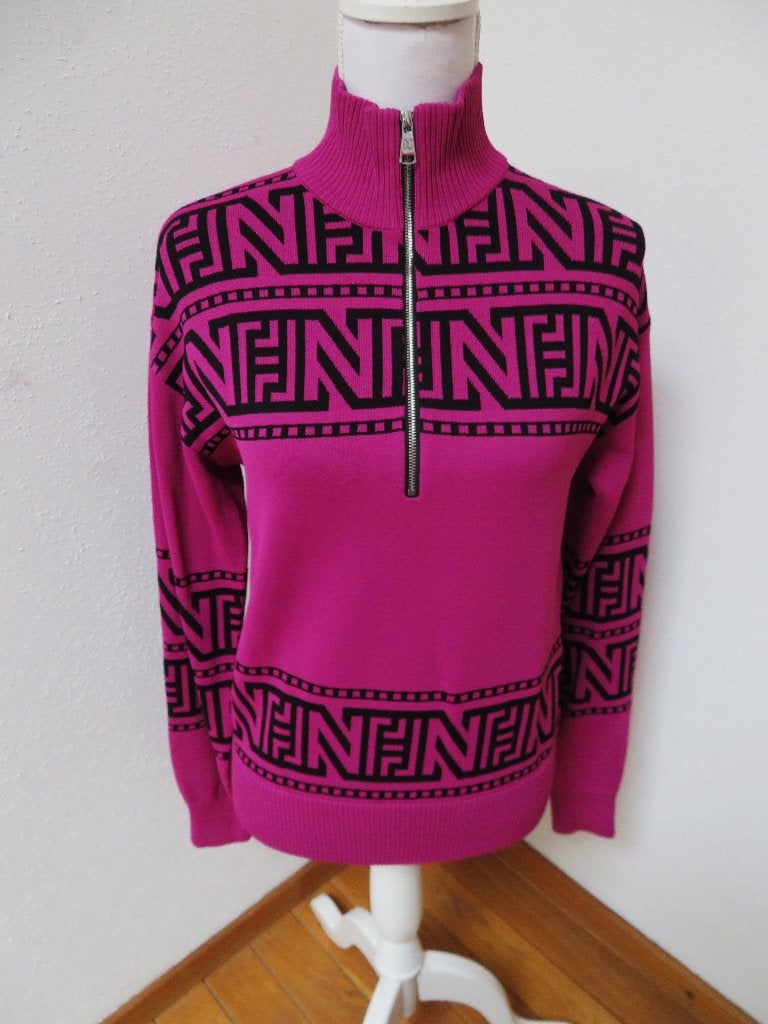 V74 Nikkie nieuwe trui paars mangenta maat 36, Kleding | Dames, Paars, Nieuw, Ophalen of Verzenden, Nikkie