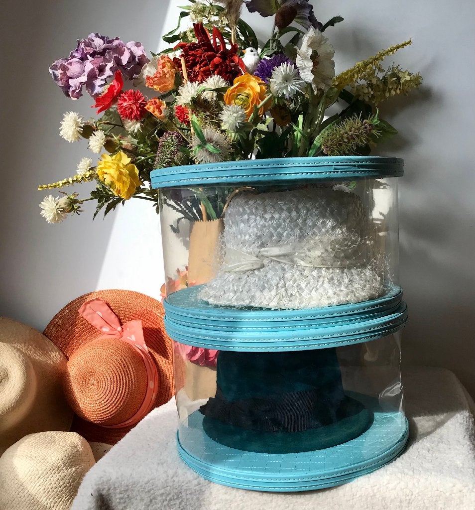 Hoedendozen - lichtblauw met doorkijk plastic - vintage, Verzamelen, Ophalen of Verzenden, Huis en Inrichting