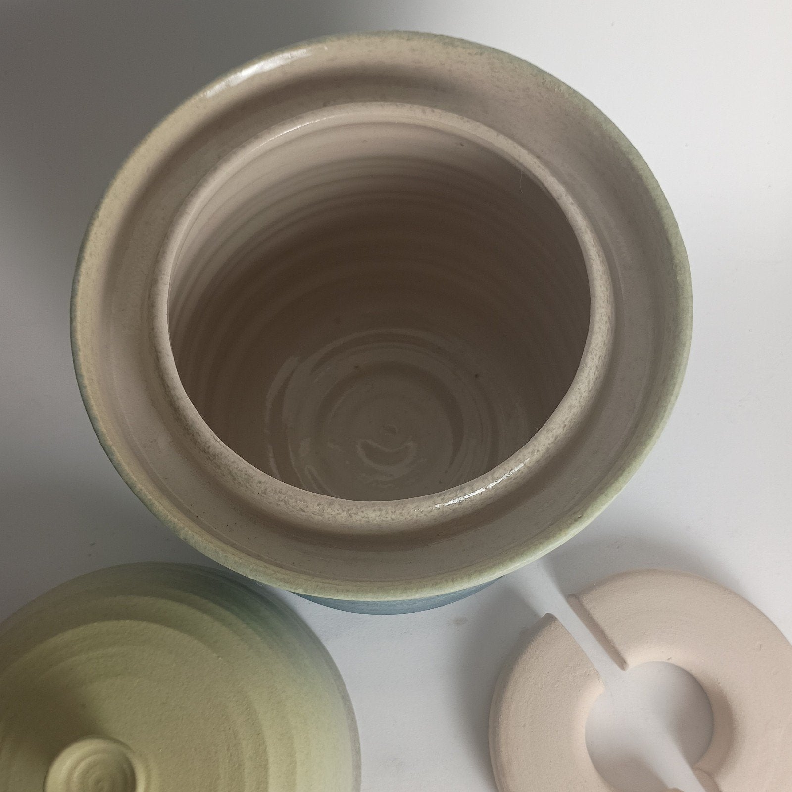 Mooie fermenteerpot/zuurkoolpot (2.2 liter), Huis en Inrichting, Ophalen of Verzenden