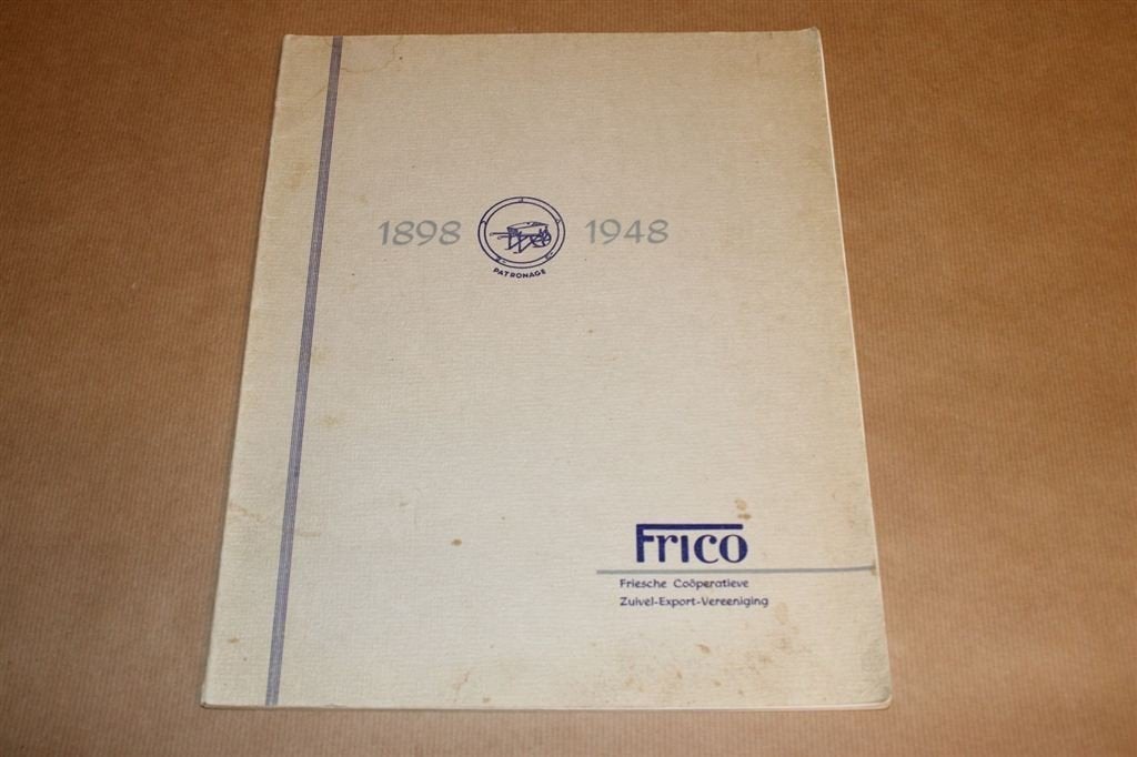 Gedenkboek - Frico - 1898-1948, Ophalen of Verzenden, Gelezen
