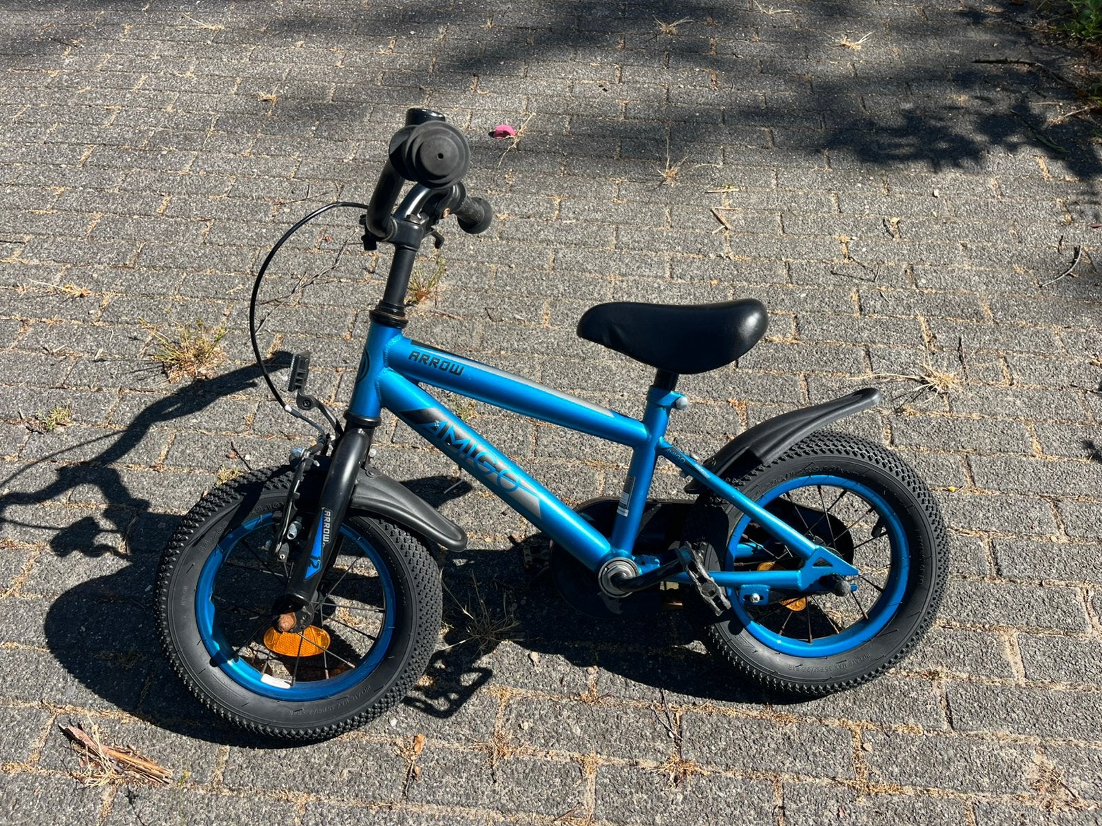 Amigo fiets 12 inch, Fietsen en Brommers, Fietsen | Kinderfietsjes, Ophalen, Gebruikt, Terugtraprem, Minder dan 16 inch