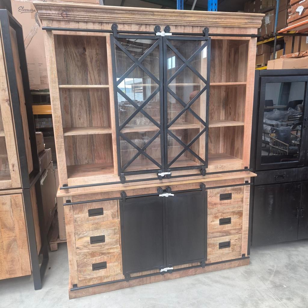 MANGO Buffetkast Vitrine industrieel 170cm, Huis en Inrichting, Kasten | Buffetkasten, Met deur(en), 200 cm of meer, 150 tot 200 cm