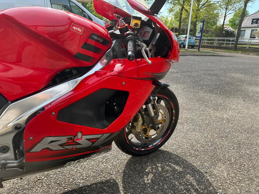 Aprilia RSV Mille 1000, Particulier, Super Sport