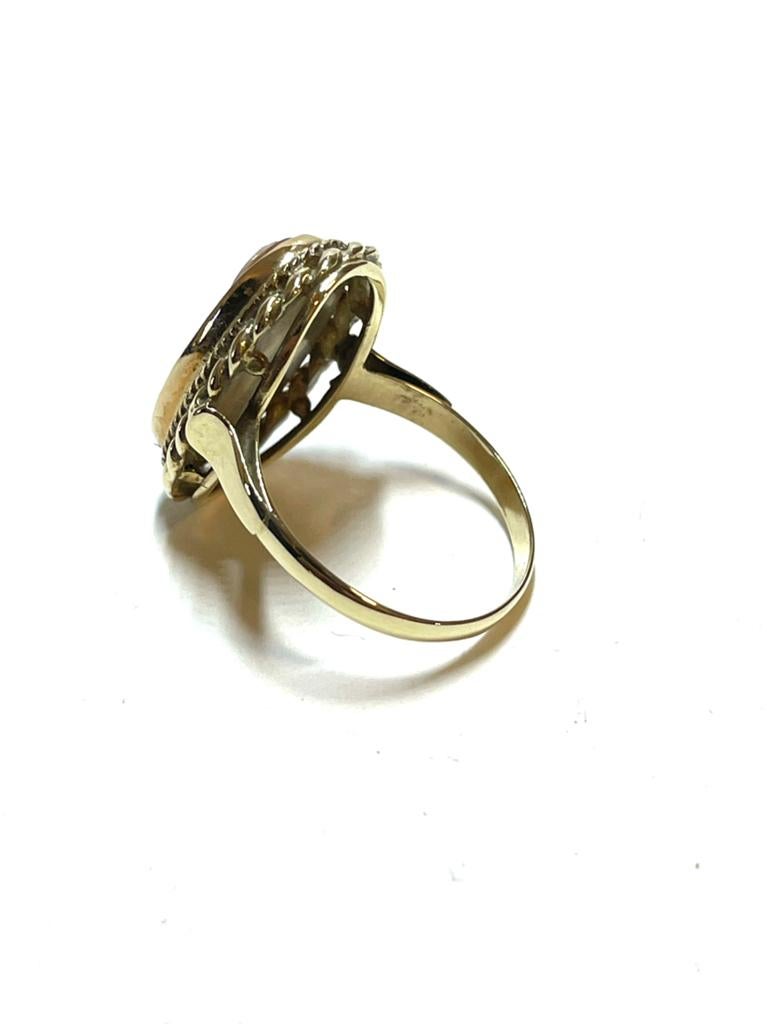14k gouden ring met een camee, -, -, Ophalen of Verzenden, Dame