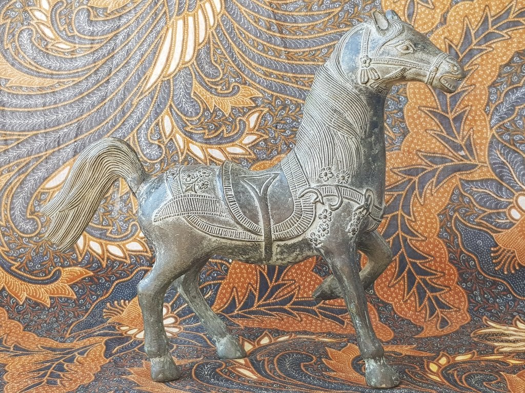 Prachtig zwaar oud Oosters brons beeld van een paard 28 cm., Ophalen of Verzenden