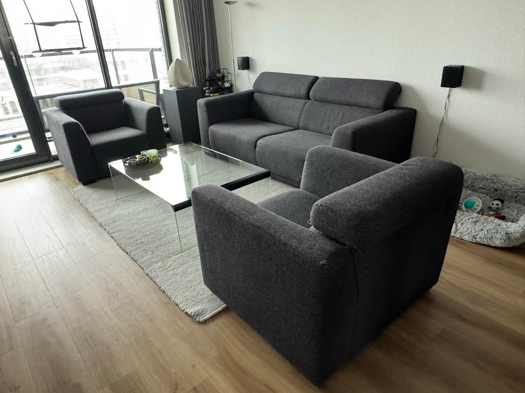 Antracietgrijze Montèl bank met twee fauteuils, Huis en Inrichting, Banken | Bankstellen, Ophalen, Gebruikt, Driepersoons, 75 tot 100 cm