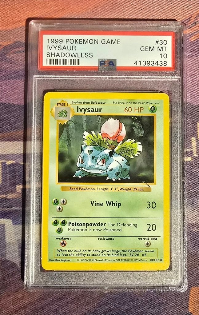 Pokemon TCG - Shadowless Ivysaur 30/102 - PSA 10, Ophalen, Nieuw, Losse kaart