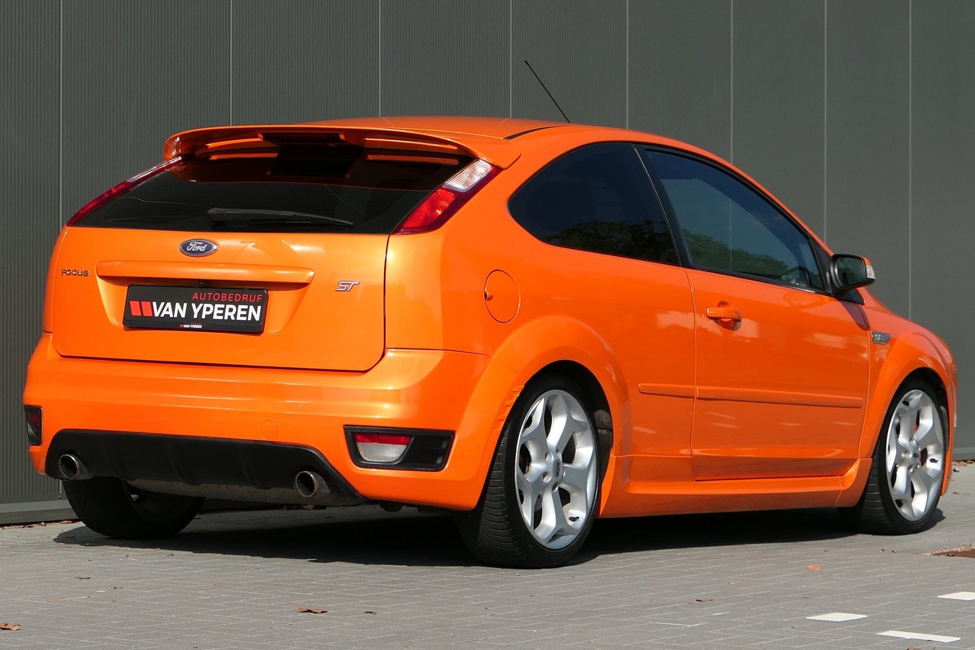 Ford Focus 2.5 ST Youngtimer Recardo stoelen Climate Stoelve, Parkeersensor, Stof, Gebruikt, Zwart