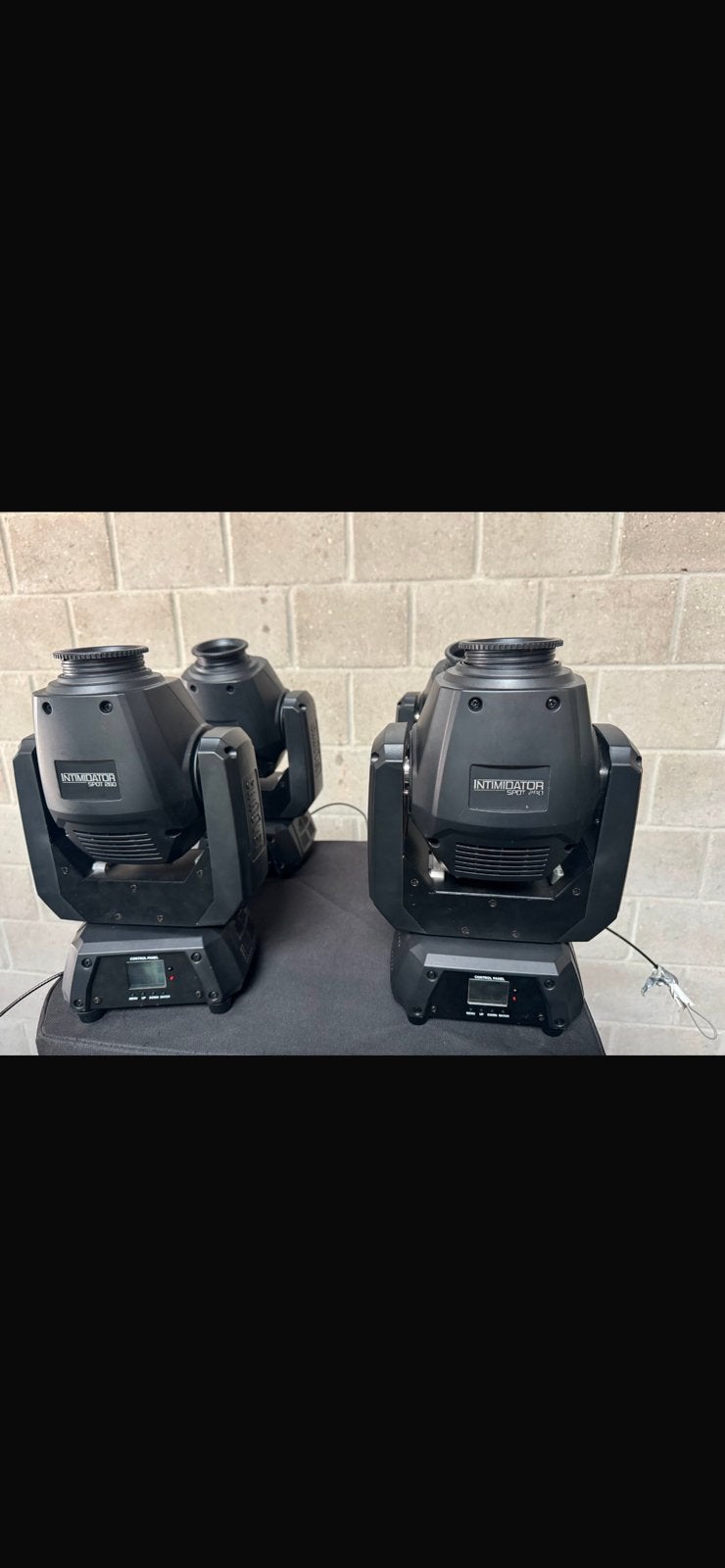 Chauvet Intimidator Spot 260 Moving Head met Flightcase (4 s, Muziek en Instrumenten, Licht en Laser, Ophalen, Gebruikt, Licht