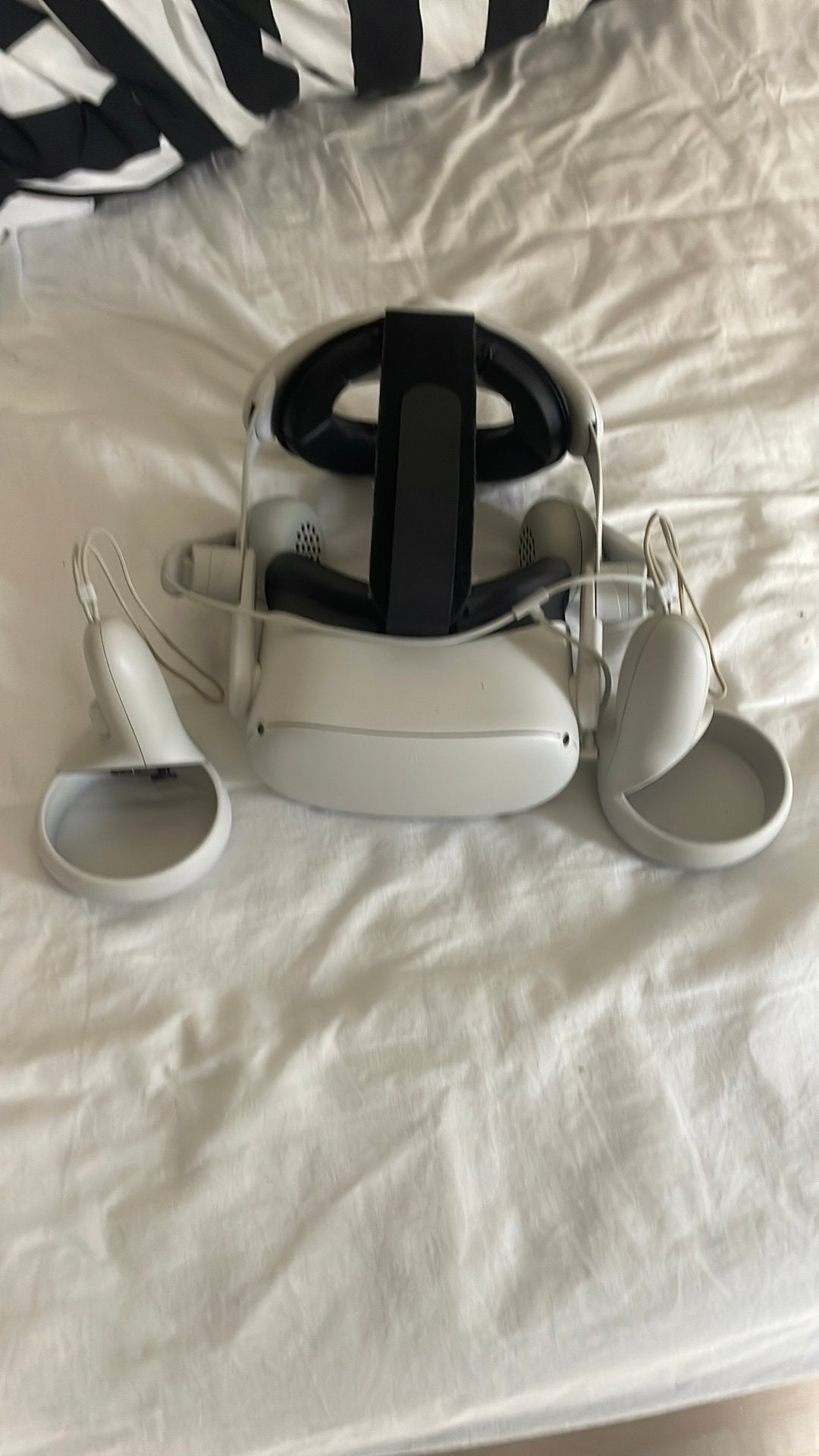 Oculus quest 2+kiwi headstrap, Spelcomputers en Games, Virtual Reality, Ophalen, Zo goed als nieuw, Overige platformen