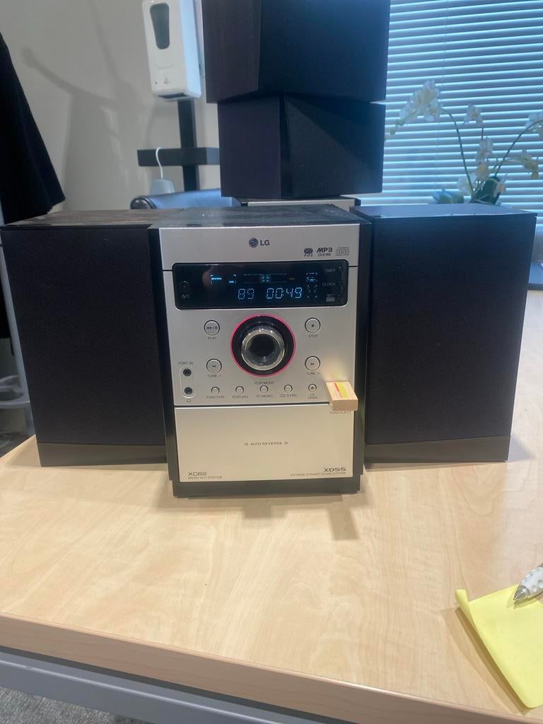 LG Micro Hifi Systeem XC62 met CD, Radio, USB & Cassette, Audio, Tv en Foto, Stereo-sets, Gebruikt, Cassettedeck, Microset, Ophalen