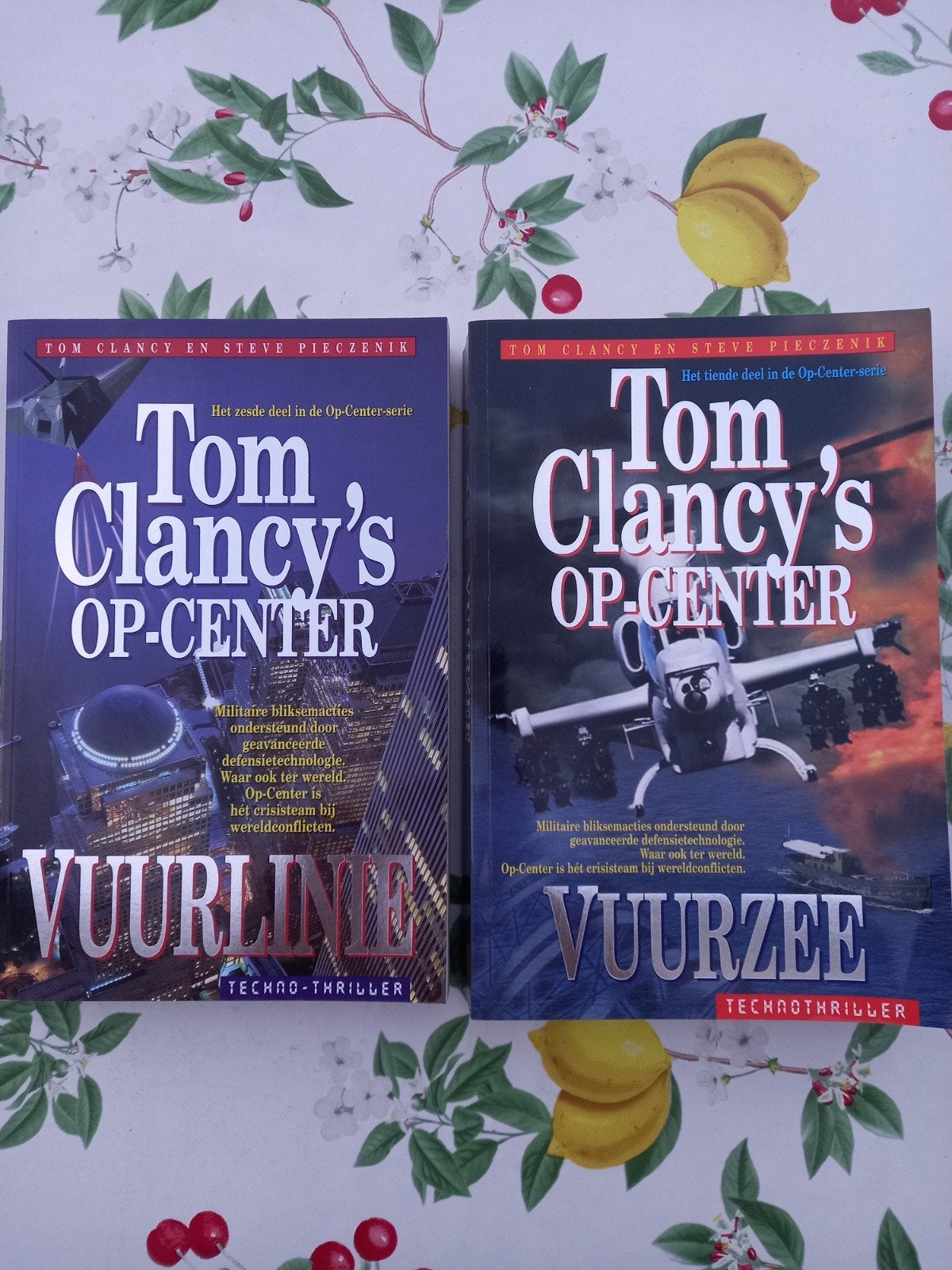G Tom Clancy's Op-Center: Vuurlijn & Vuurzee (2 boeken), Boeken, Ophalen of Verzenden, Gelezen, Tom Clancy en Steve Pieczenik