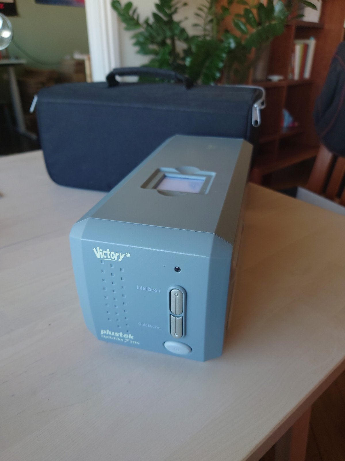 Plustek OpticFilm 7200 Filmscanner - Diascanner, Computers en Software, Scanners, Gebruikt, Diascanner, Windows, Ophalen of Verzenden