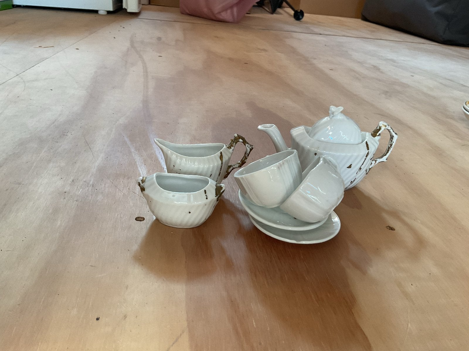 Vintage porseleinen theeservies met gouden accenten, Ophalen of Verzenden