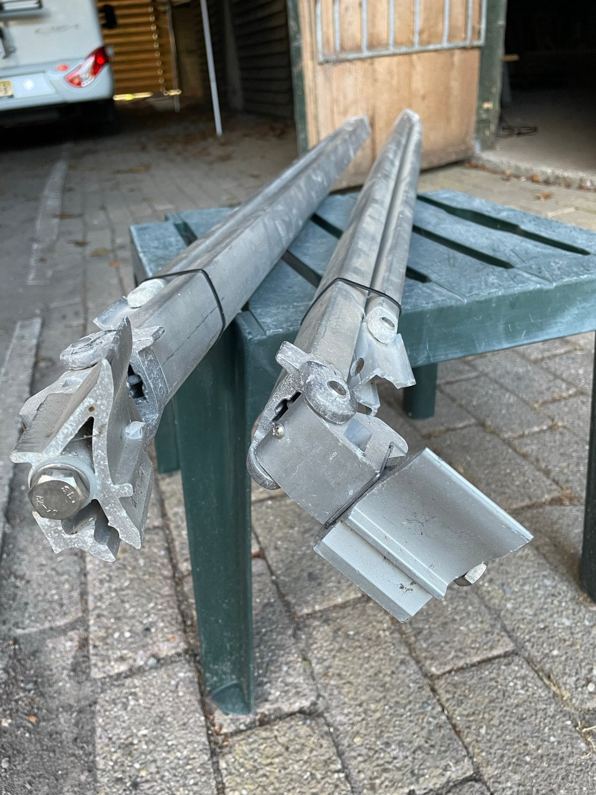 Thule Omnistor 5102 Luifel Scharnierarmen (L+R), Ophalen, Gebruikt