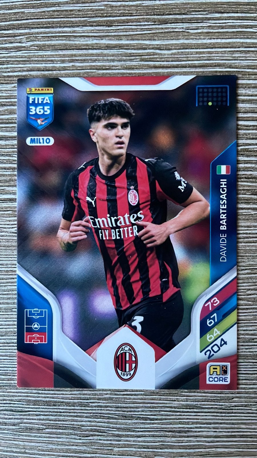 Panini FIFA 365 Adrenalyn 2026 NR 163 MIL10, Hobby en Vrije tijd, Stickers en Plaatjes, Ophalen of Verzenden, Nieuw, Plaatje