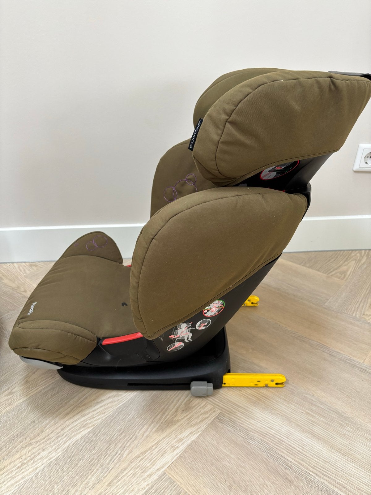 Maxi-Cosi RodiFix autostoel, Ophalen, Gebruikt, 15 t/m 36 kg, Verstelbare rugleuning