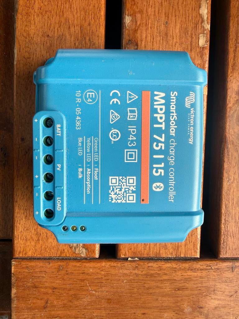 Victron Energy SmartSolar MPPT 75 | 15 Zonne-laadregelaar, Ophalen of Verzenden, Gebruikt, Overige typen