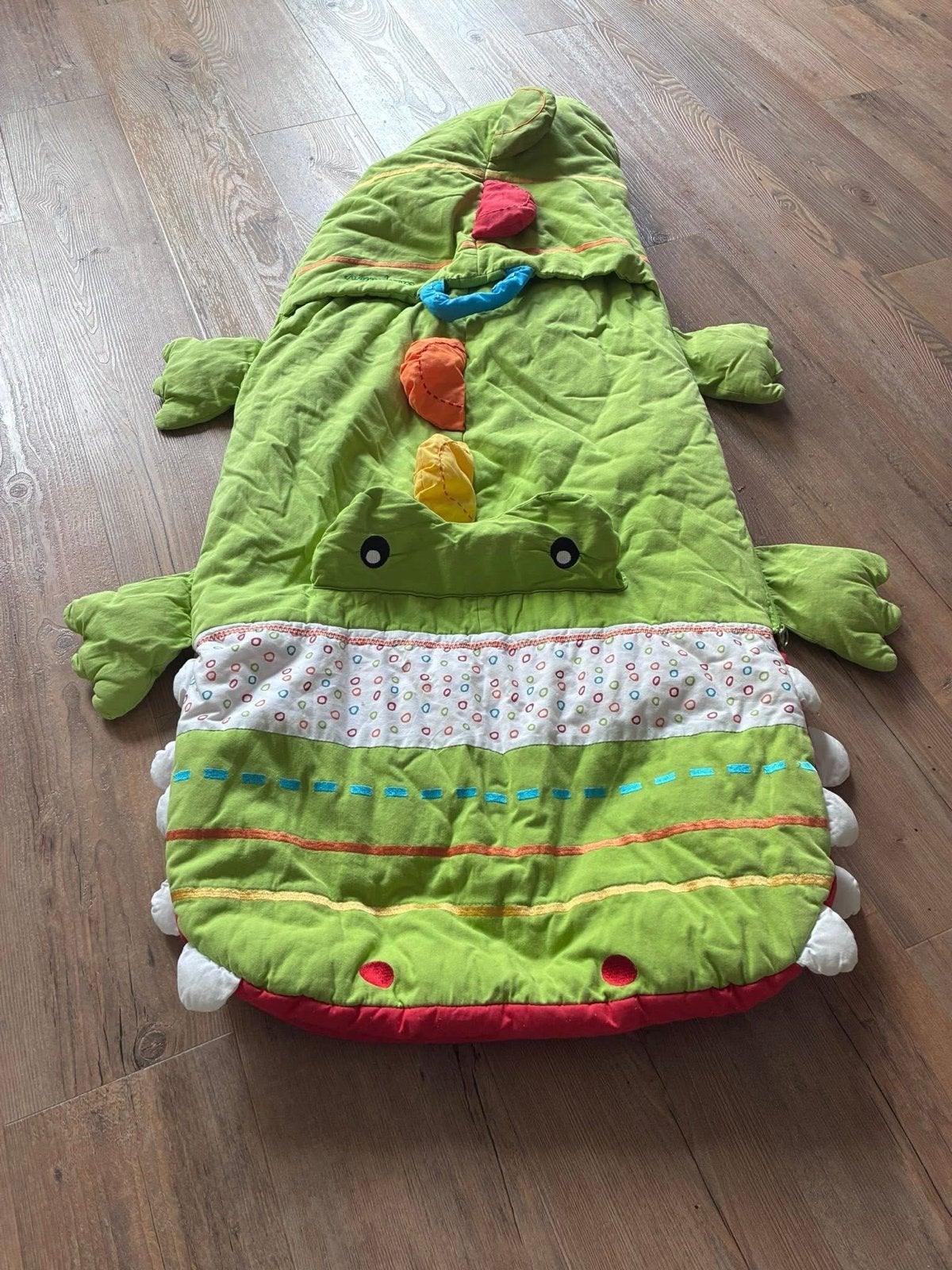 Leuke kinder slaapzak in de vorm van een krokodil, Ophalen of Verzenden, Gebruikt, 100 cm of meer, Slaapzak