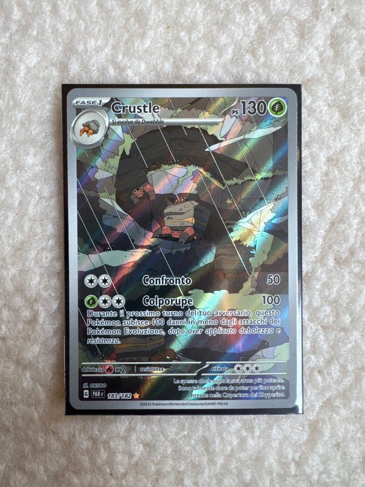 Crustle 183/182 Italiaans - Pokémon Kaart, Ophalen of Verzenden, Zo goed als nieuw, Losse kaart, Foil