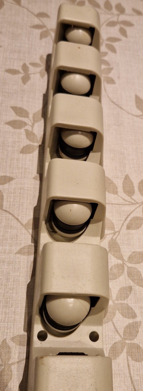Handige bezem- en dweilhanger voor 6 stuks, Ophalen of Verzenden, Gebruikt, Beige, Kunststof