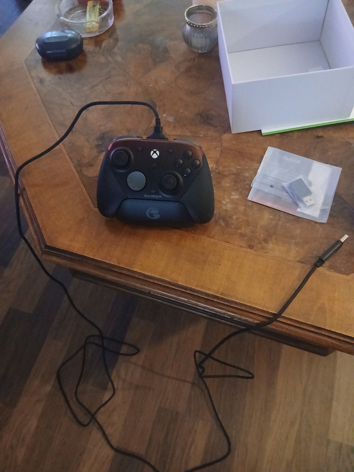 Foto 2 van Gamesir G7 Pro Tri-Mode Controller voor Xbox en PC