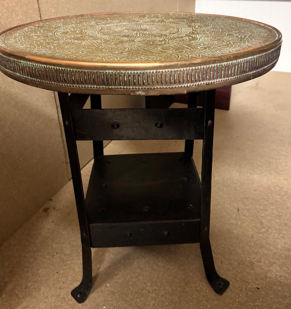 Bijzettafel Rooktafel oosterse stijl, Antiek en Kunst, Ophalen