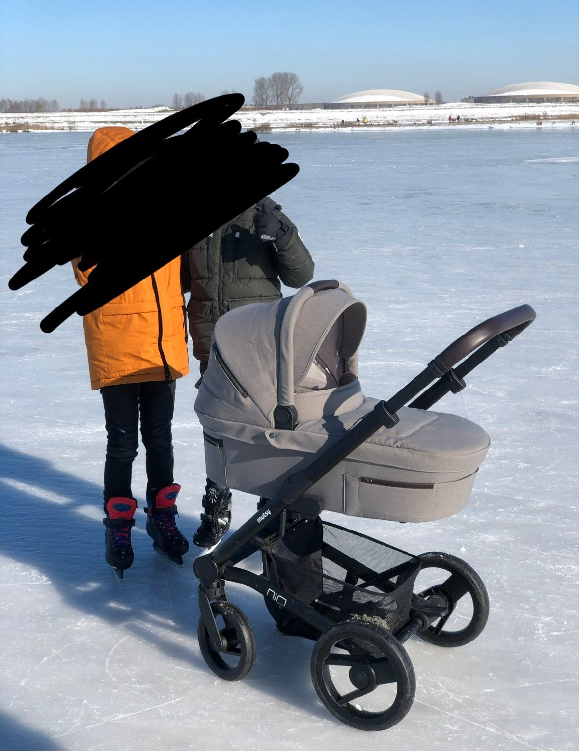 Complete kinderwagen taupe Mutsy Nio met maxicosi, Ophalen, Zo goed als nieuw, Mutsy