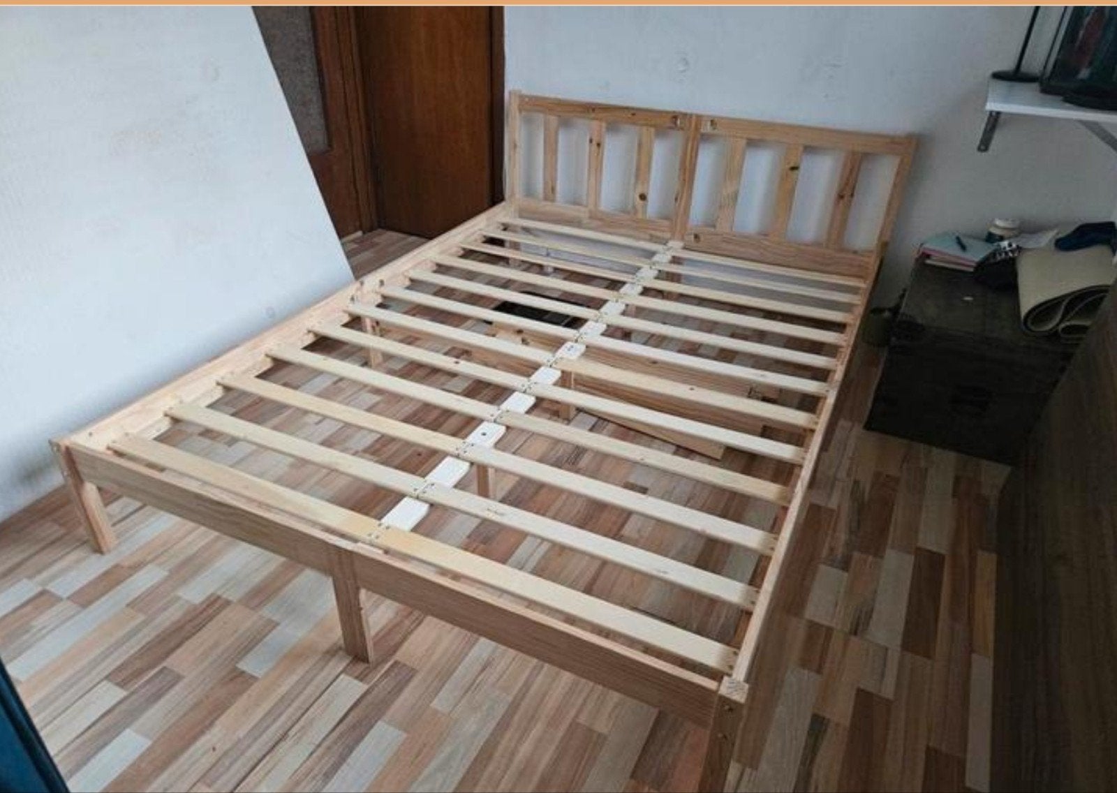 Houten Bed 140x200 + Wellpur Gold Traagschuimmat, Ophalen, Tweepersoons, 140 cm, Zo goed als nieuw