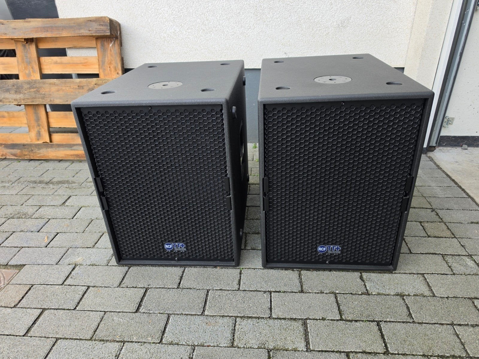 2x RCF TTS-15 ZGAN, Ophalen, Zo goed als nieuw, Audio