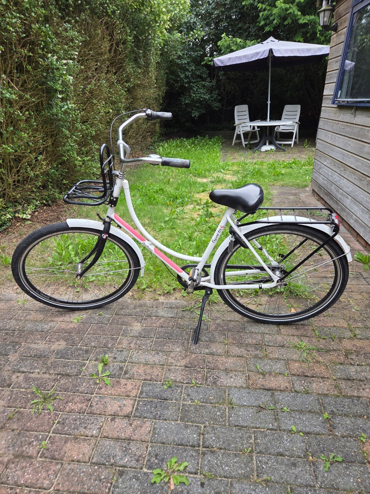 Sparta damesfiets met voordrager en terugtraprem, Ophalen, Terugtraprem, Sparta, Gebruikt