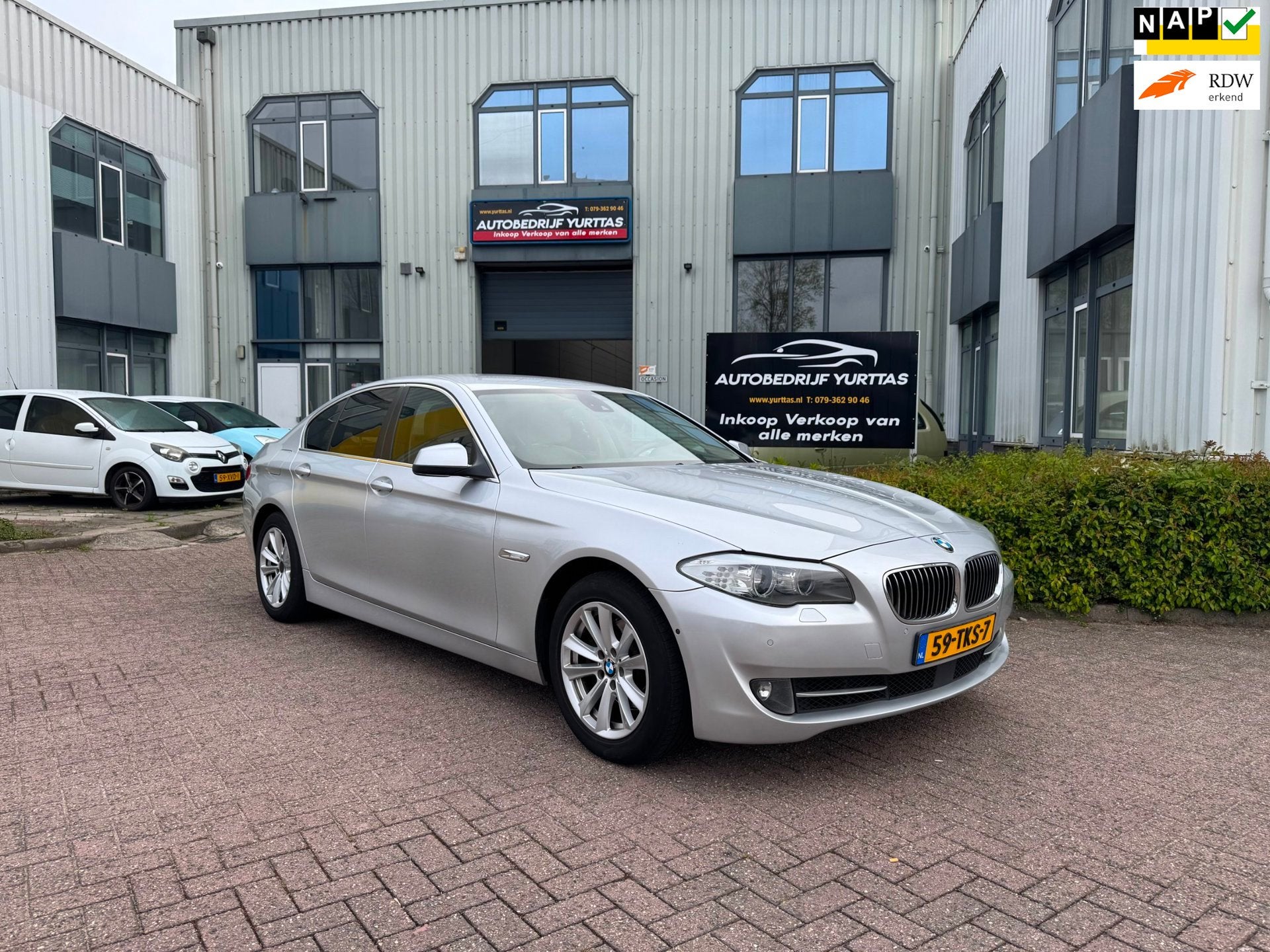 BMW 5-serie 520i High Executive AUTOMAAT!, Auto's, BMW, Automaat, Euro 5, Achterwielaandrijving, Gebruikt