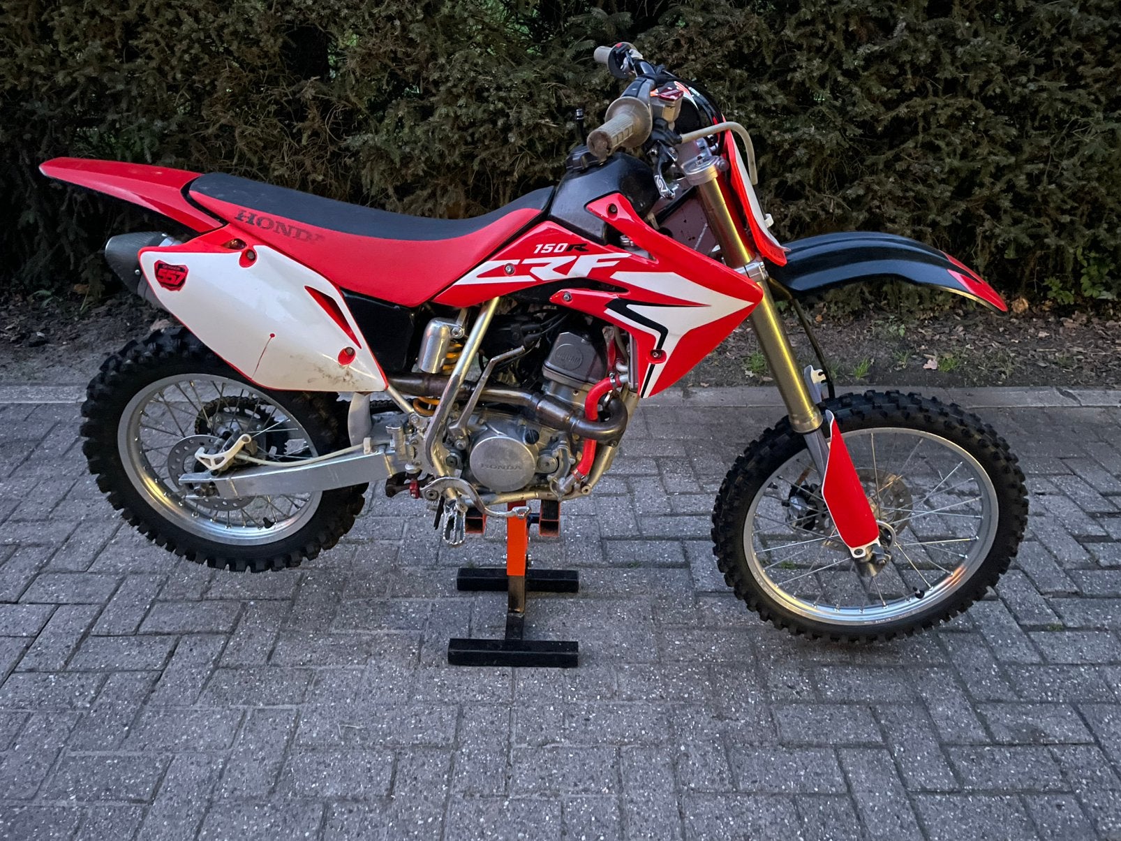 Honda crf 150 r, zeer netjes, riwa frame, Particulier, Crossmotor