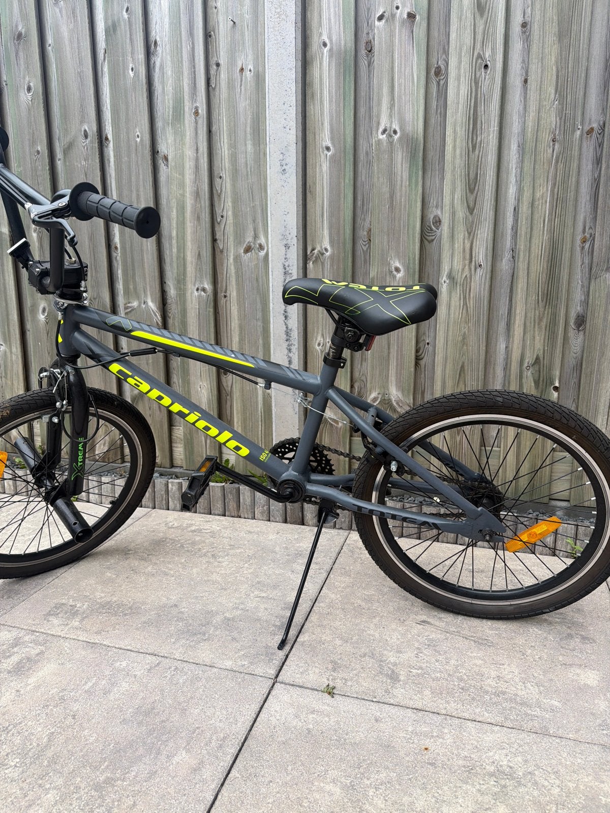 Capriolo BMX Fiets - Zo goed als nieuw, Fietsen en Brommers, Fietsen | Crossfietsen en BMX, Staal, Velgrem, 20 tot 24 inch, Ophalen of Verzenden