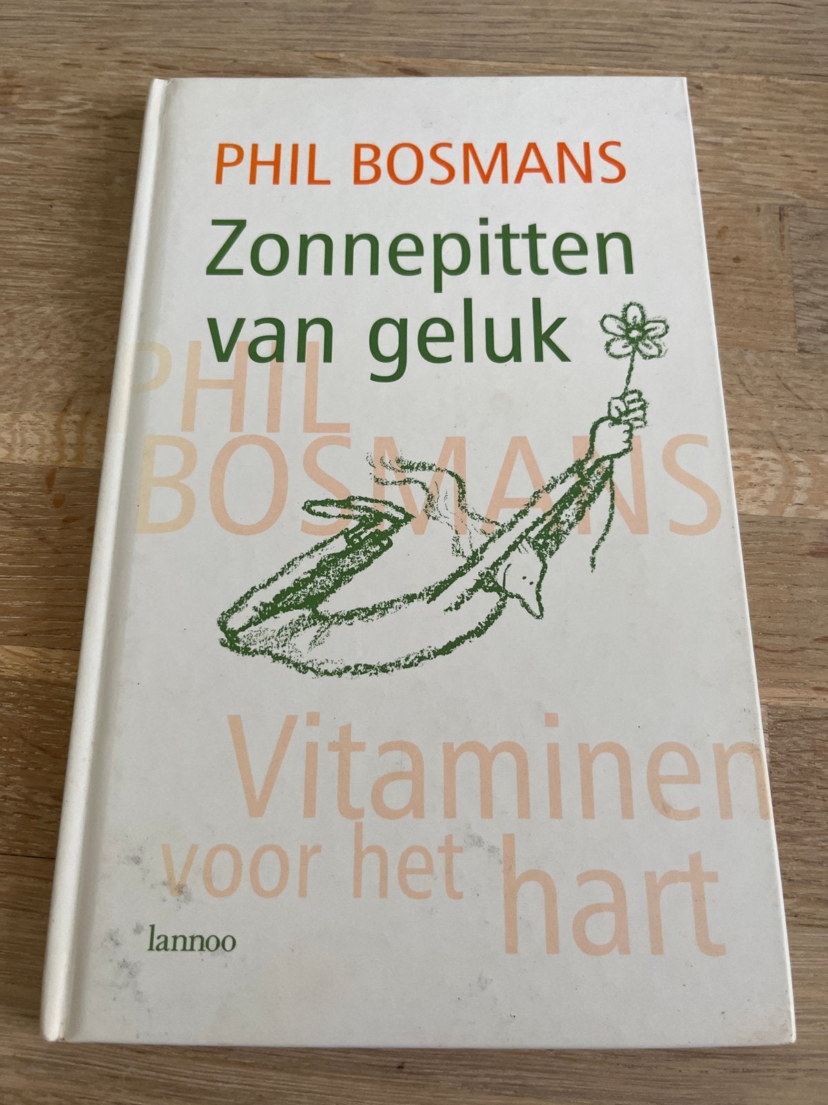 Zonnepitten van geluk - Phil Bosmans (Zo goed als nieuw), Ophalen of Verzenden, Zo goed als nieuw, Nederland