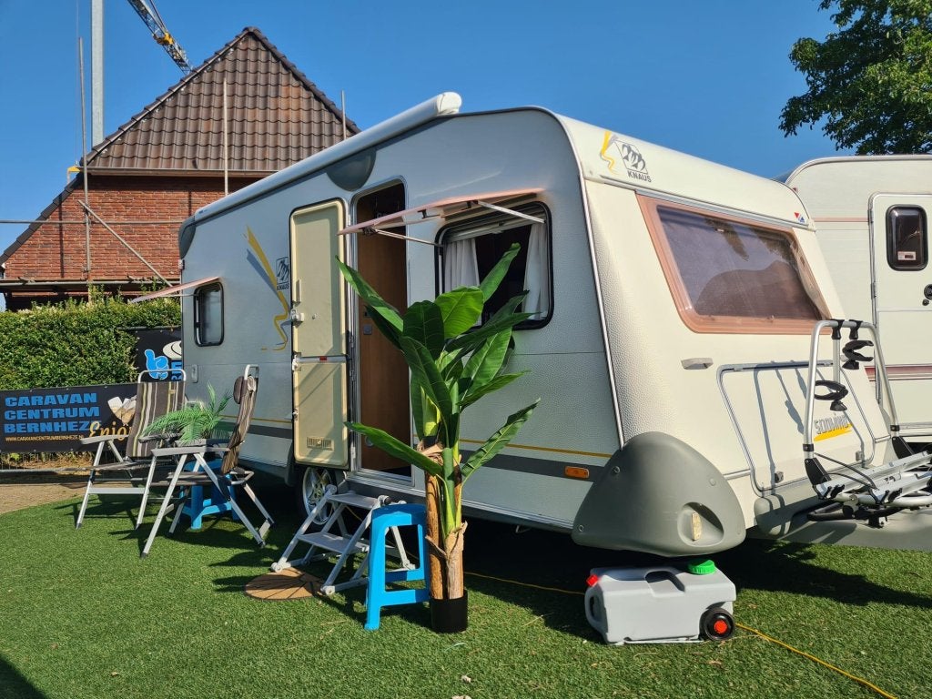 KNAUS SUDWIND 450 FHU / AUT. MOVER / VASTE THULE DAKLUIFEL, Rondzit, Bedrijf, Overige typen, Kachel