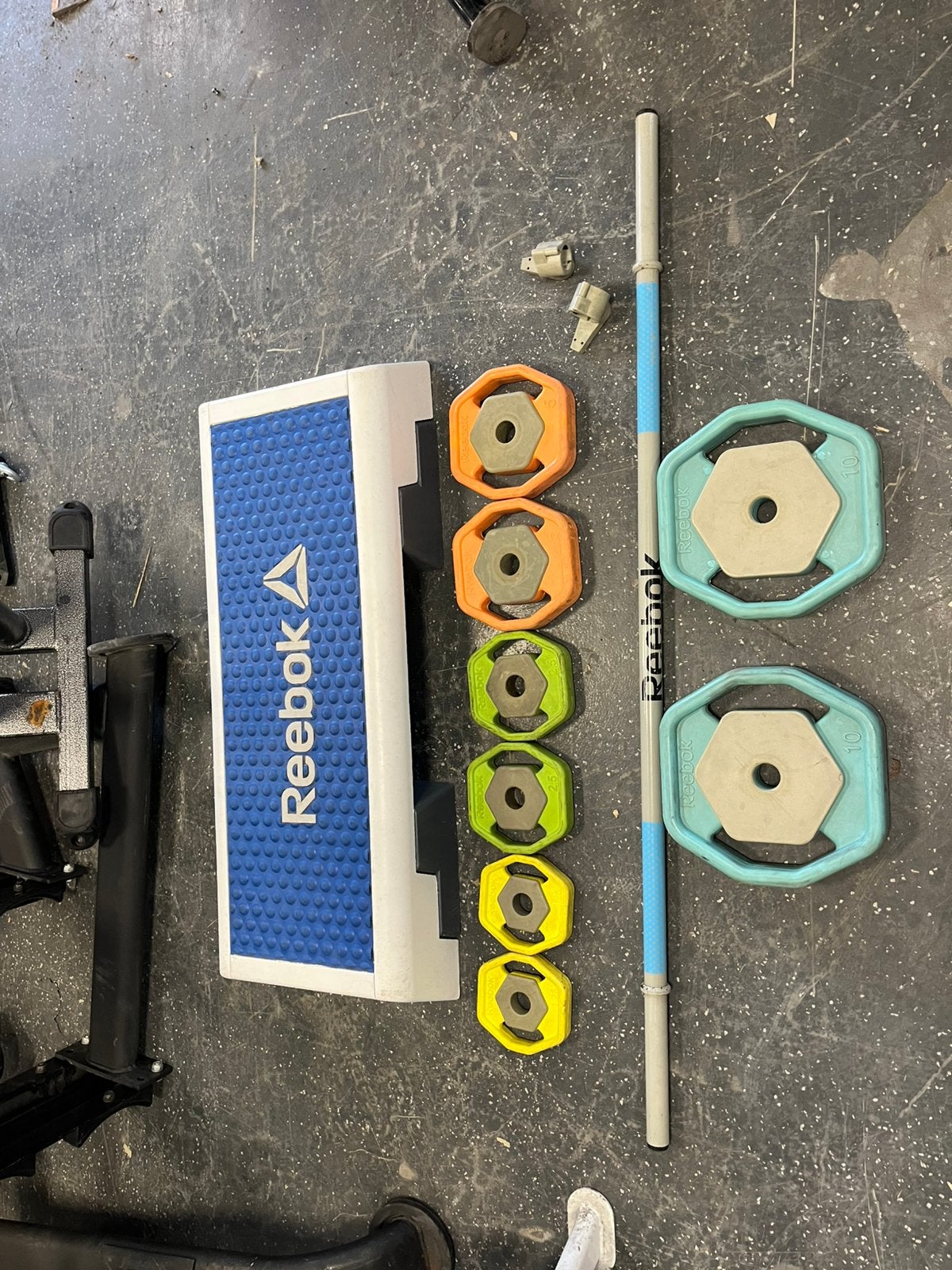 Reebok rep 40 kg bodypump set met step, Sport en Fitness, Gebruikt, 40 kg rep set, Step met, Ophalen of Verzenden