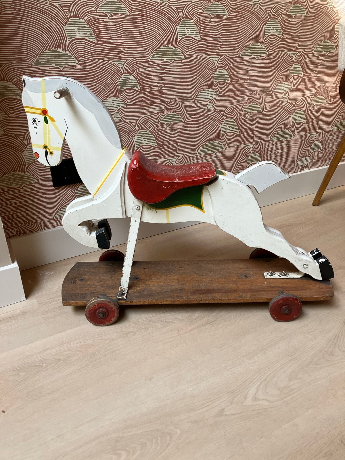 Vintage Josco houten paard op wielen - Decoratief speelgoed, Ophalen