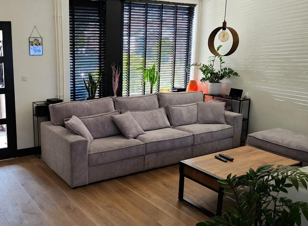 Inhouse Famanti 4,5-zits bank + hocker ribstof, Ophalen, 100 tot 125 cm, 300 cm of meer, Zo goed als nieuw