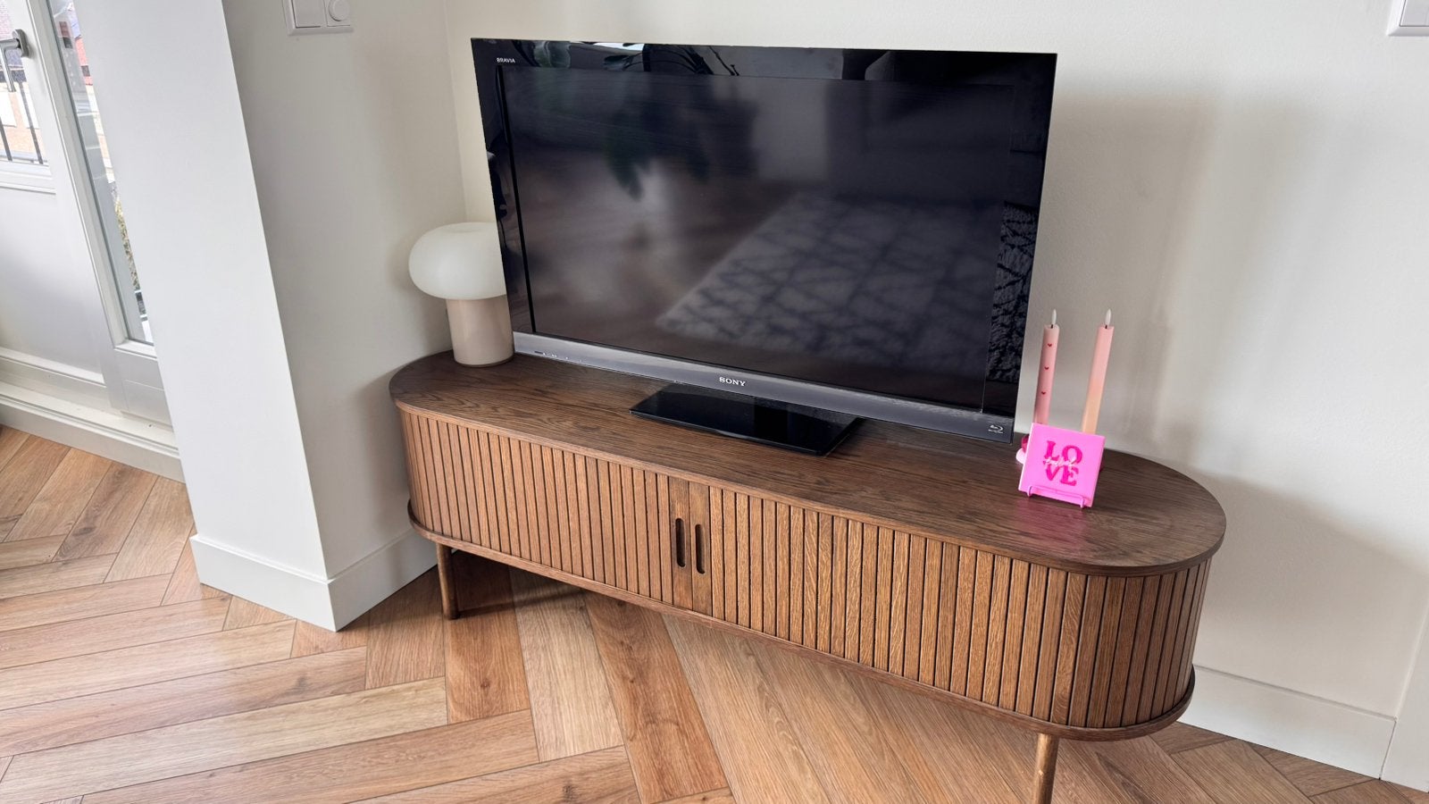 Jysk Lyngvig tv meubel, Ophalen, Zo goed als nieuw, 25 tot 50 cm, Minder dan 100 cm