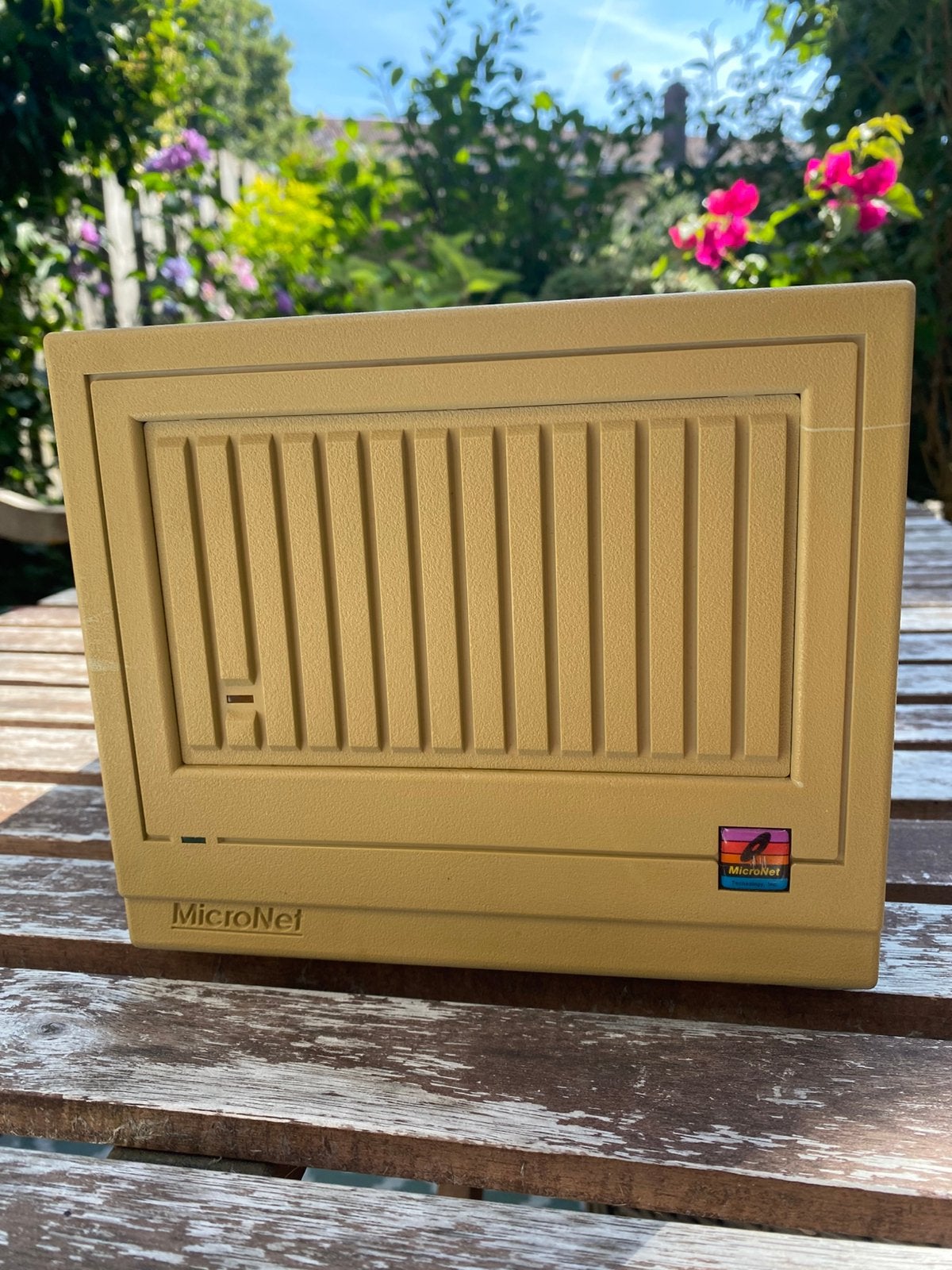 Vintage MicroNet SCSI Behuizing (Voeding/Fan werken) –, Ophalen of Verzenden