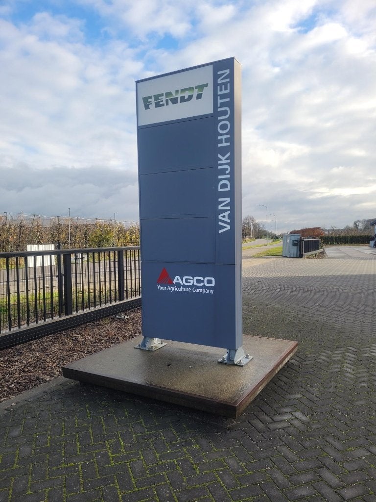 REKLAME ZUIL 300X120X20CM DIK 2-ZIJDIG BESTICKERD MET LAMP, Ophalen of Verzenden, Gebruikt, Reclamebord