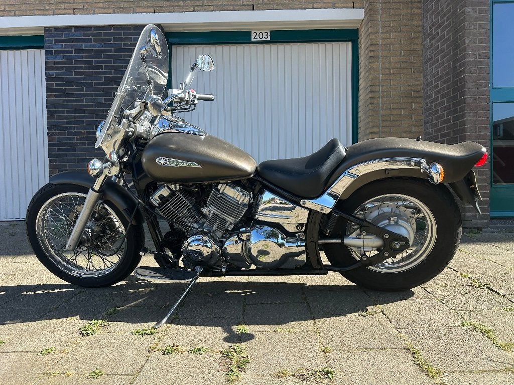 Yamaha XVS 650 Dragstar, Cardan-aandrijving, 2 cilinders, Occasion, Chopper