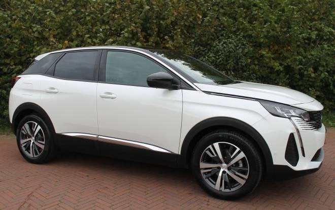 PEUGEOT 3008 1.2 PureTech 130pk EAT8 Allure Pack Business, Auto's, Dealer onderhouden, Gebruikt, 1199 cc, Leder en Stof