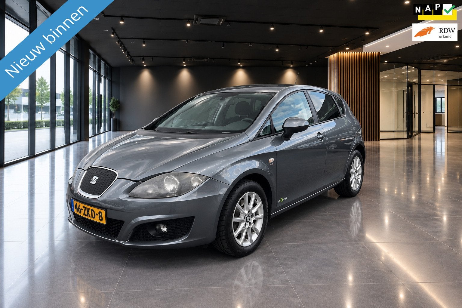 Seat Leon 1.2 TSI ECOMOTIVE COPA 5DRS AIRCO APK-2027, Auto's, Voorwielaandrijving, Euro 5, Stof, Gebruikt