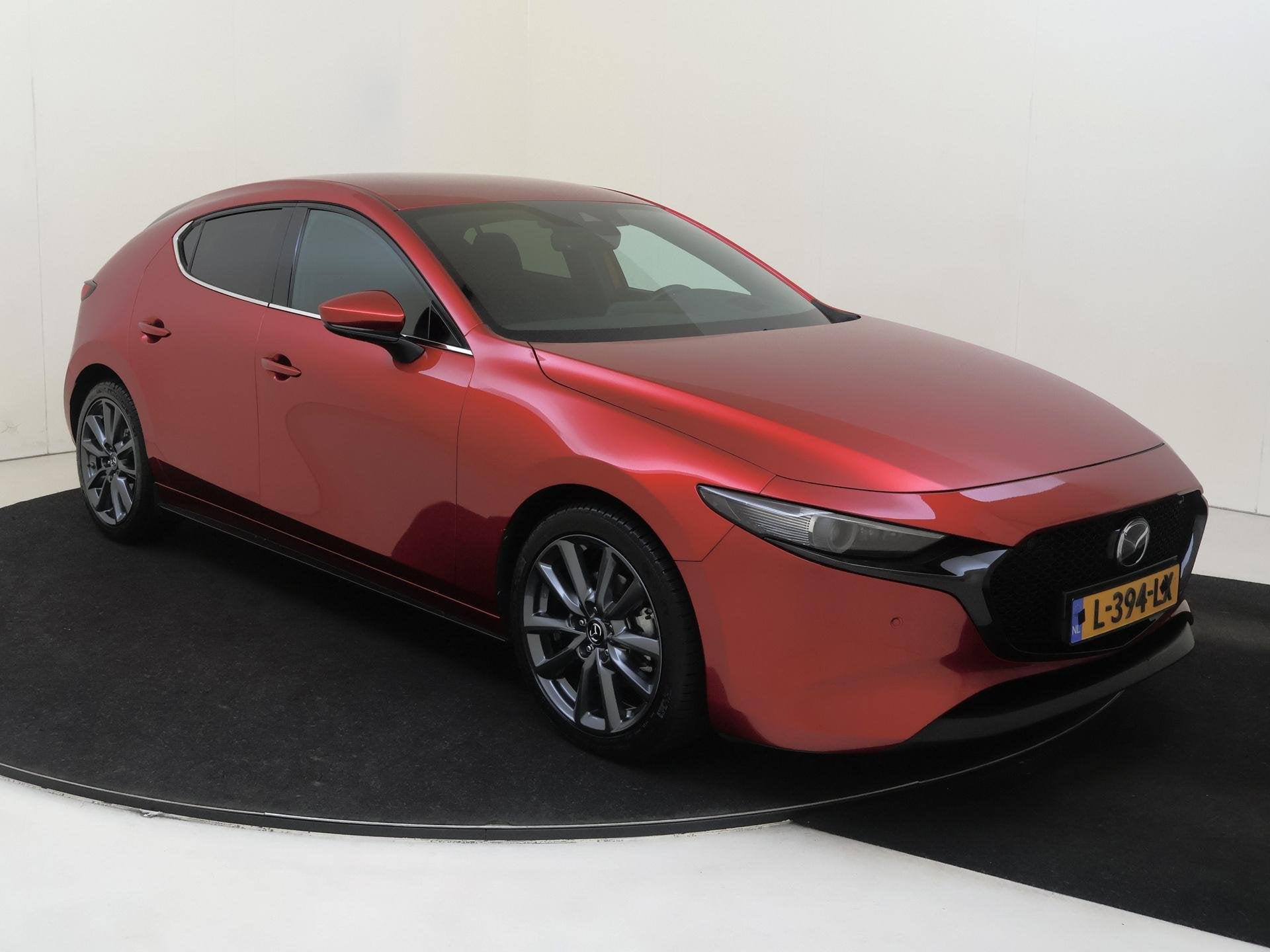 Mazda 3 2.0 e-SkyActiv-G M Hybrid 150 Sportive | Head-up Dis, Auto's, Voorwielaandrijving, 1998 cc, Stof, Gebruikt