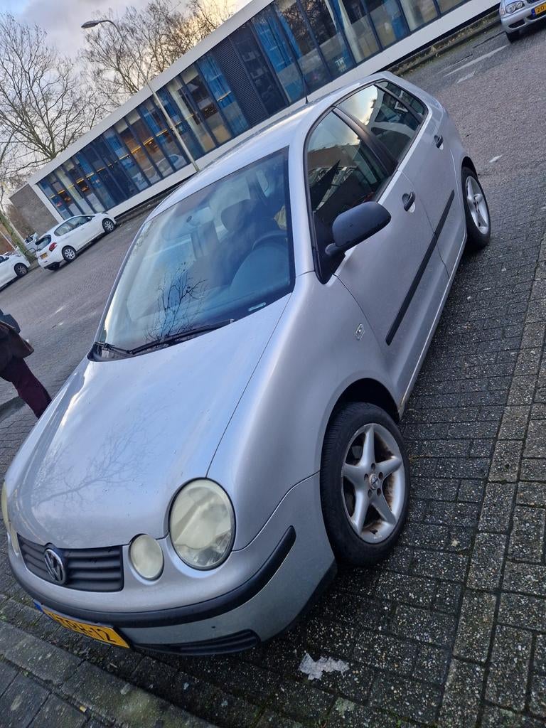 Volkswagen Polo 1.2 Benzine 2003 – APK tot 13-11-2026, Auto's, Stof, 1057 kg, 1198 cc, Handgeschakeld