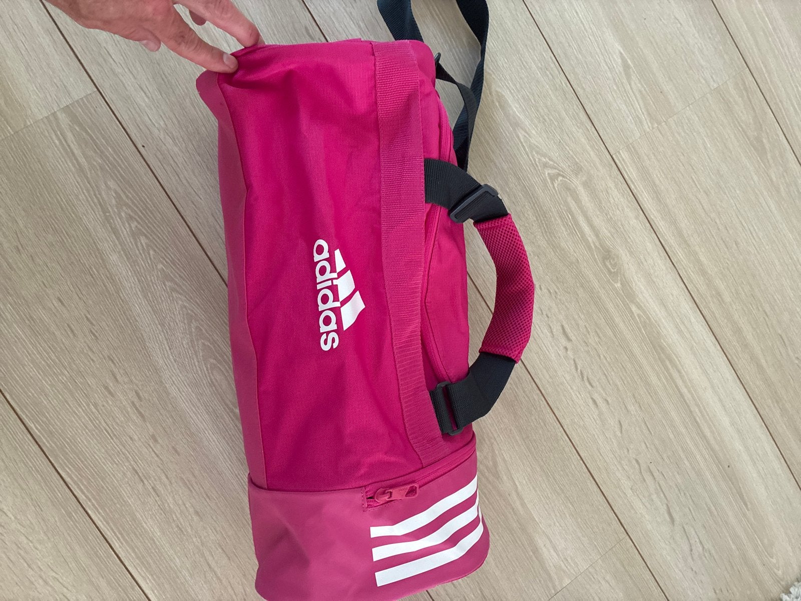 Adidas sporttas roze - Nooit gebruikt, Ophalen, Nieuw