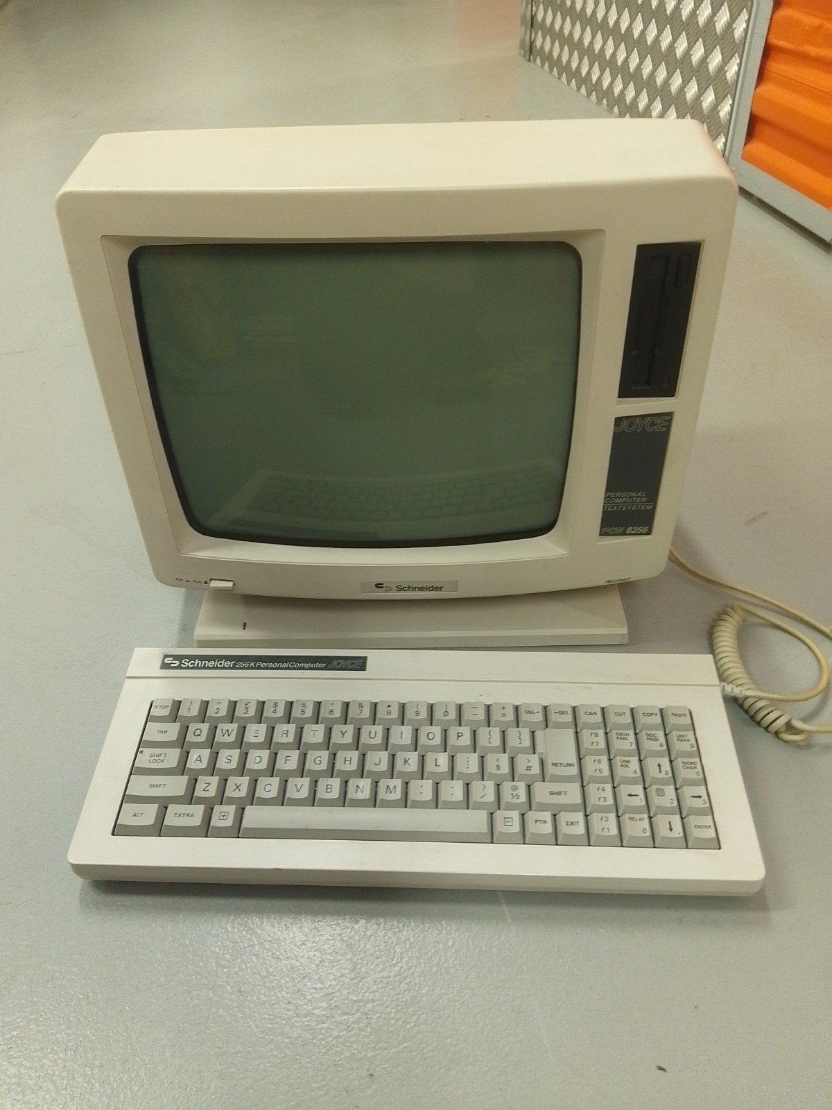 Schneider JOYCE computer, Computers en Software, Vintage Computers, Ophalen of Verzenden